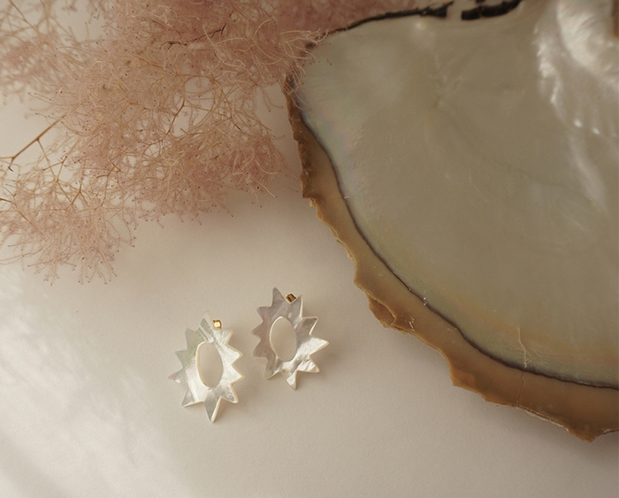 munaピアス-ドリアン