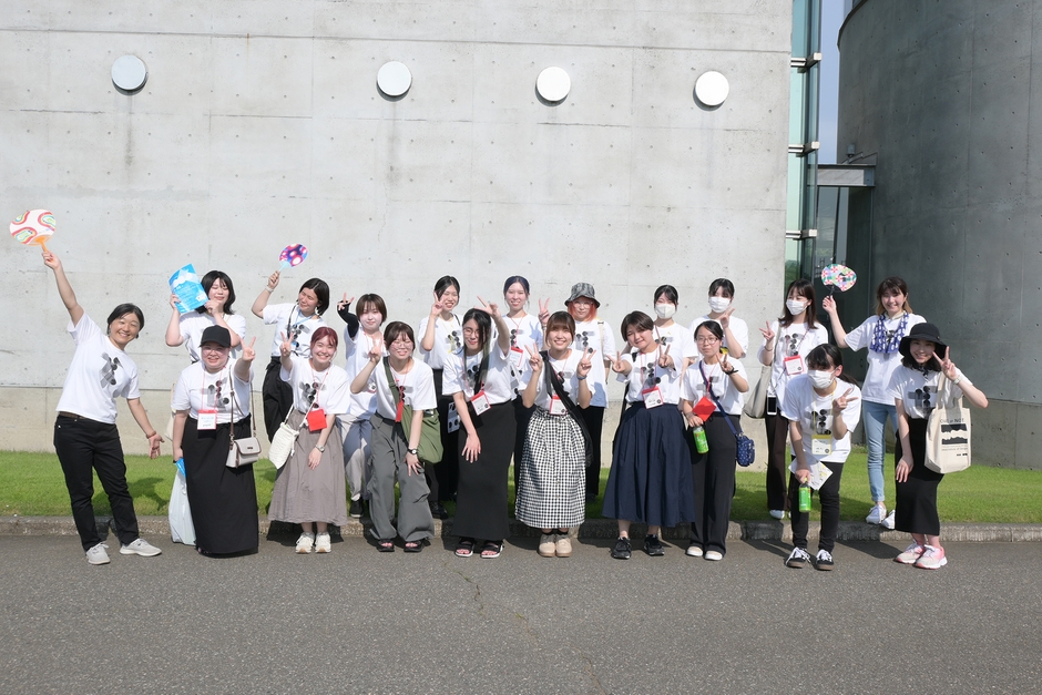 先輩たちが待ってます!