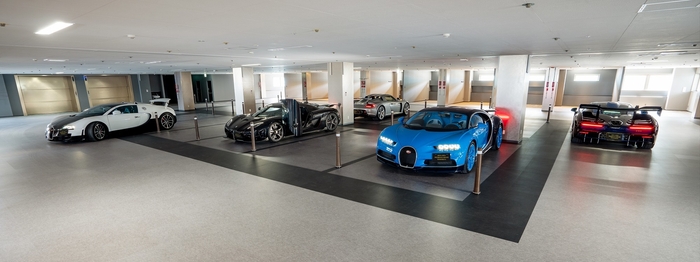 フロア全景(芝浦グループ所有車両による入庫イメージ)