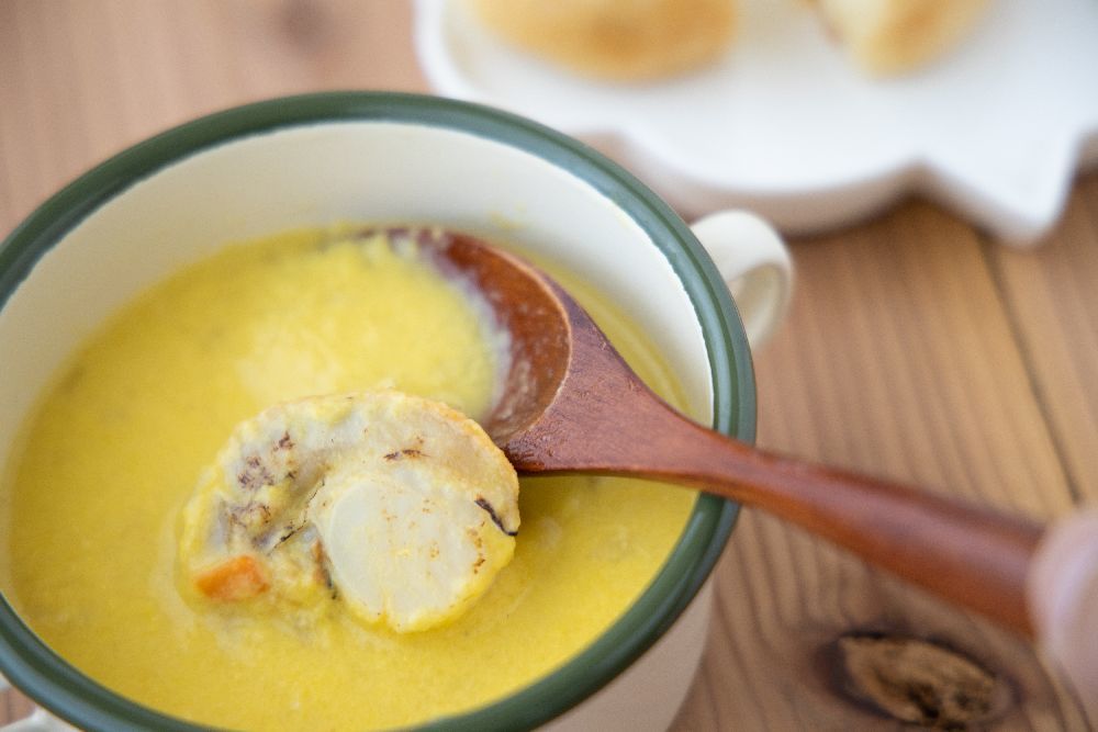 北海道噴火湾産帆立貝のパンプキンチャウダー