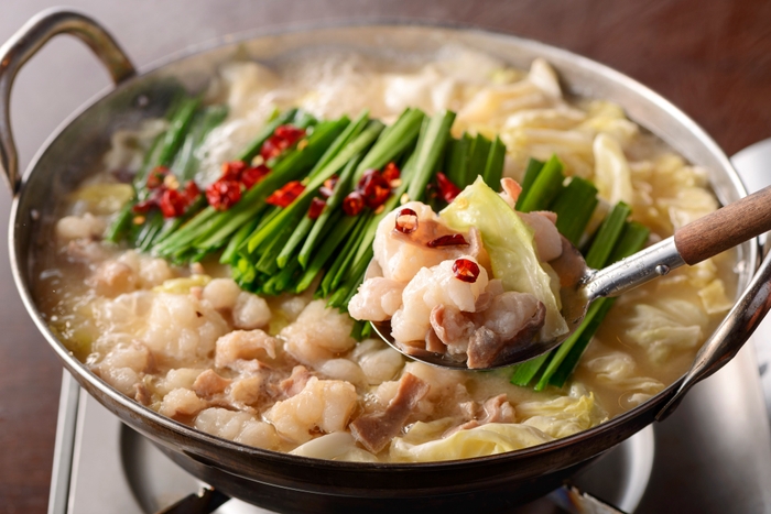 【博多芳々亭】「博多もつ鍋(醤油・味噌・塩・辛味噌)」