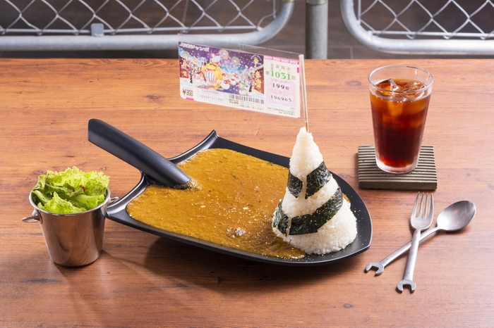 「夏ジャンボ儲カレー」~金粉仕立て~セット