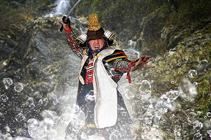 川中島での一騎打ち(謙信)