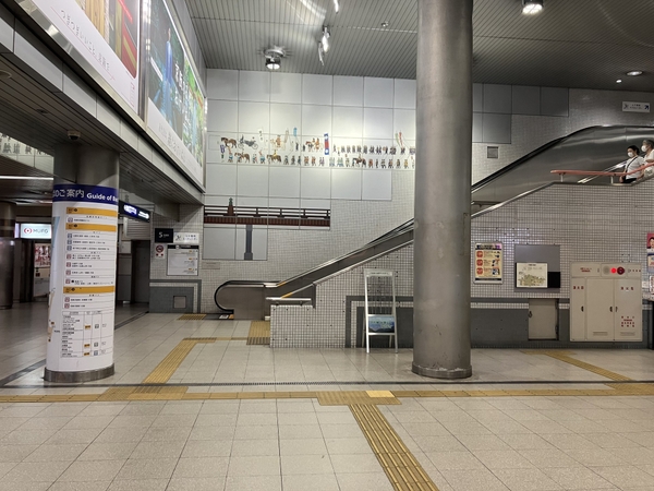 地下2階　中央改札前接続部　現況写真