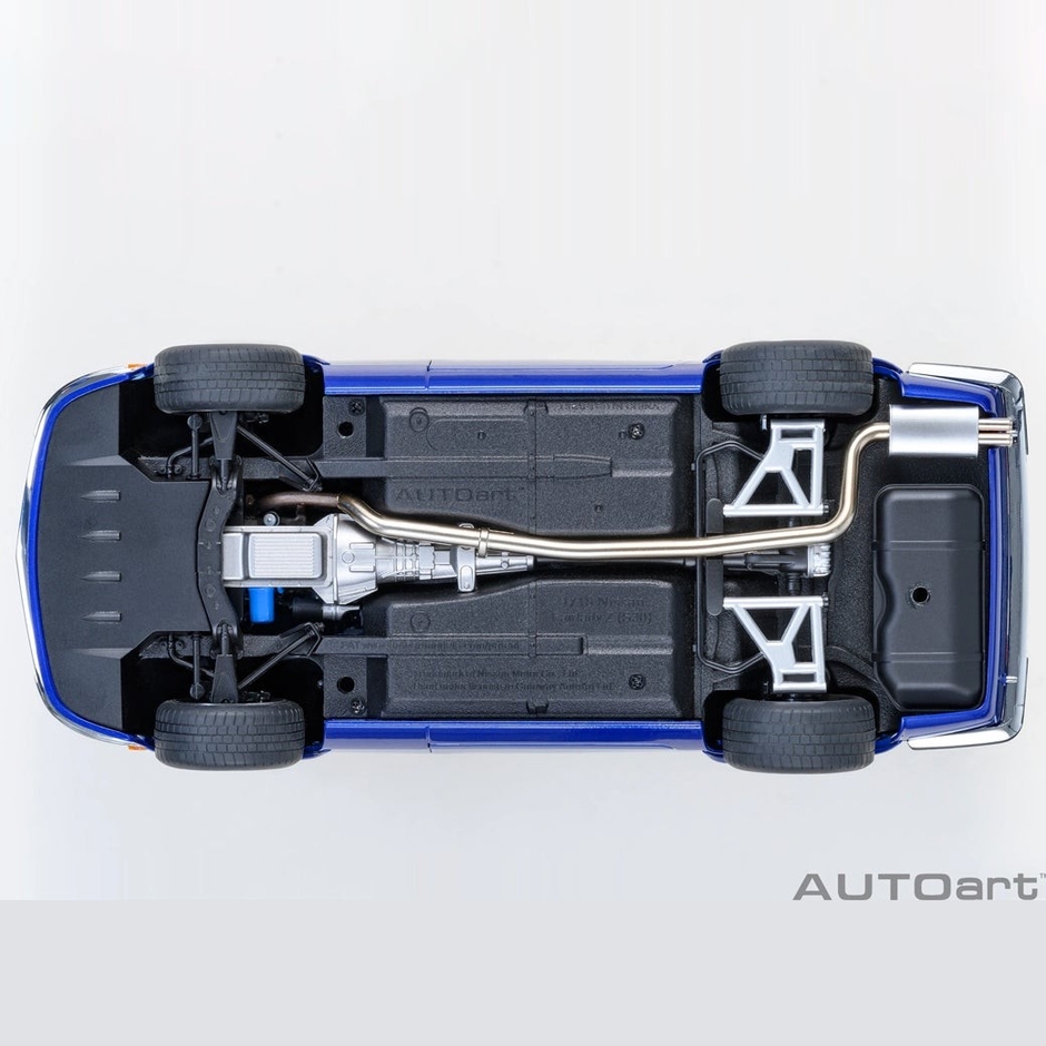 1/18 スケール 日産 フェアレディZ (S30)「湾岸ミッドナイト」悪魔のZ