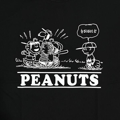 スヌーピーTシャツ