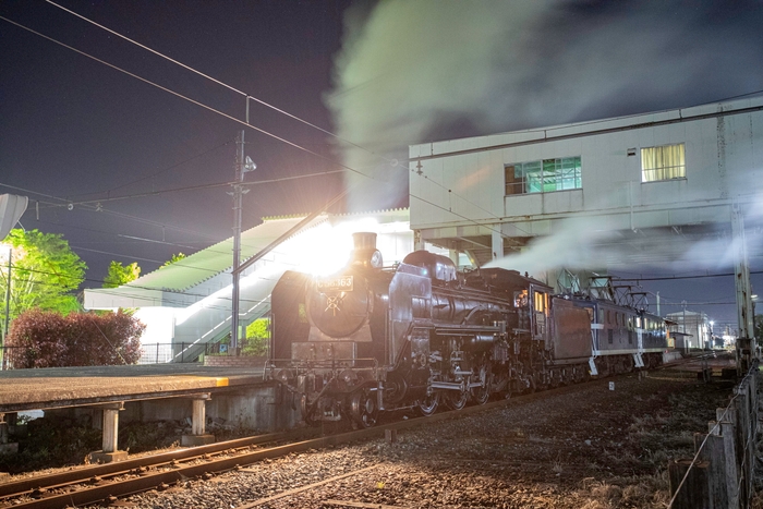 SLパレオエクスプレス 行田市駅入線時の様子(試運転時)1