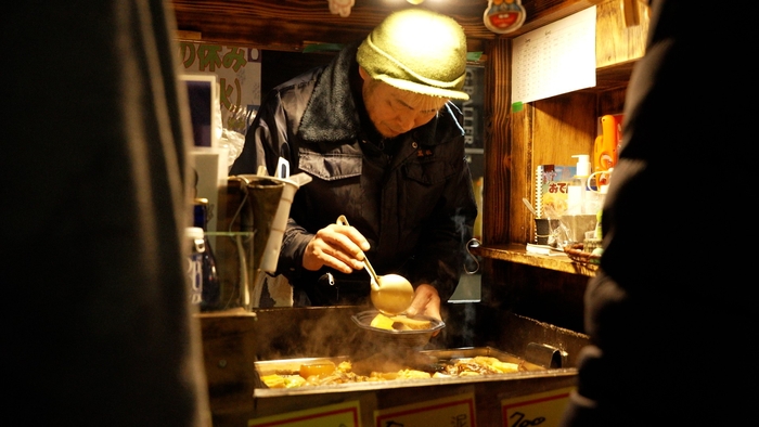 「昭和遺産」コーナーでは屋台おでんを営む店主に密着します
