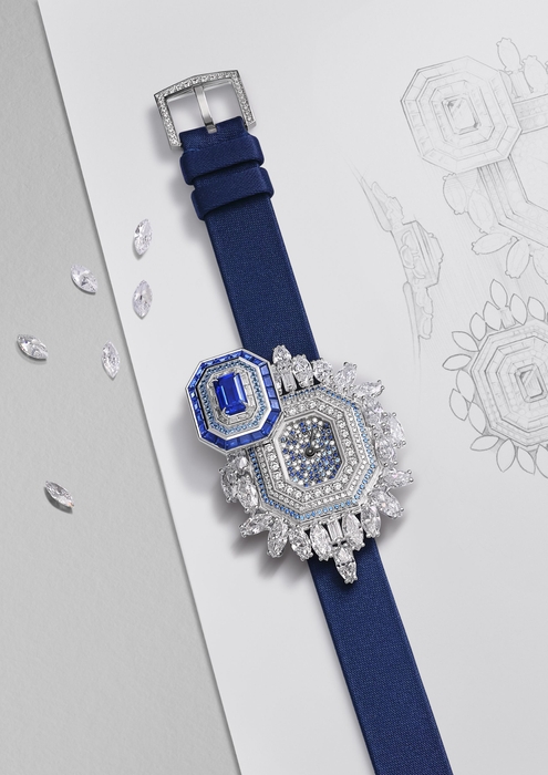 「アルティメイト・エメラルド・シグネチャー」