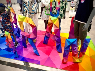 イベント装飾品(平面での加工による小ロットでの生産を安く対応可能)