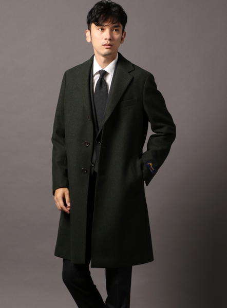 スーツスタイルに