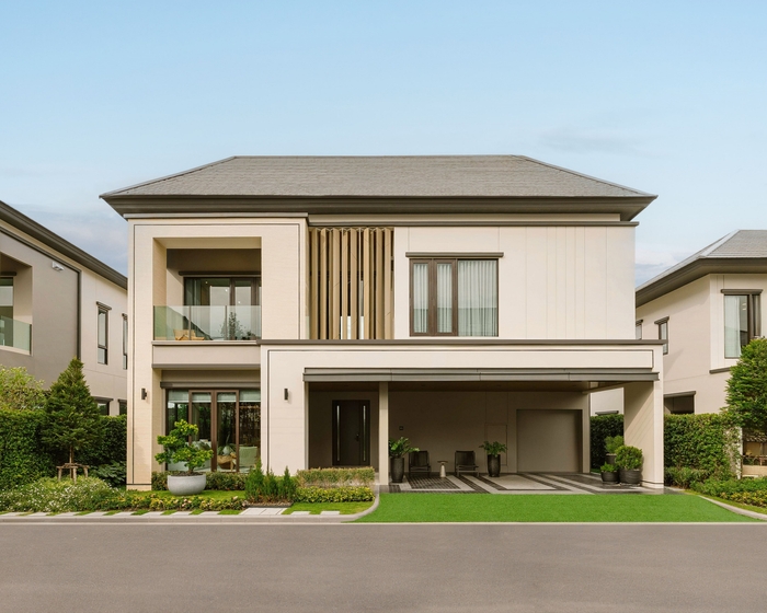 (1)外観写真(現地モデルハウス)