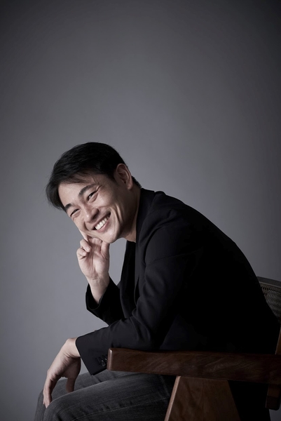 振付・演出：山本 康介