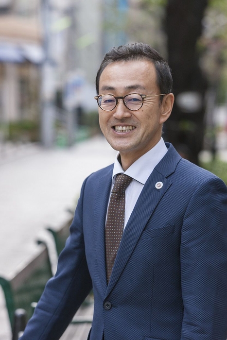 講師 留目津