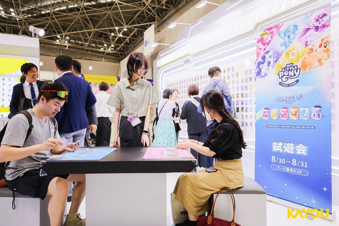 Kayou’s My Little Pony trading card game live demo