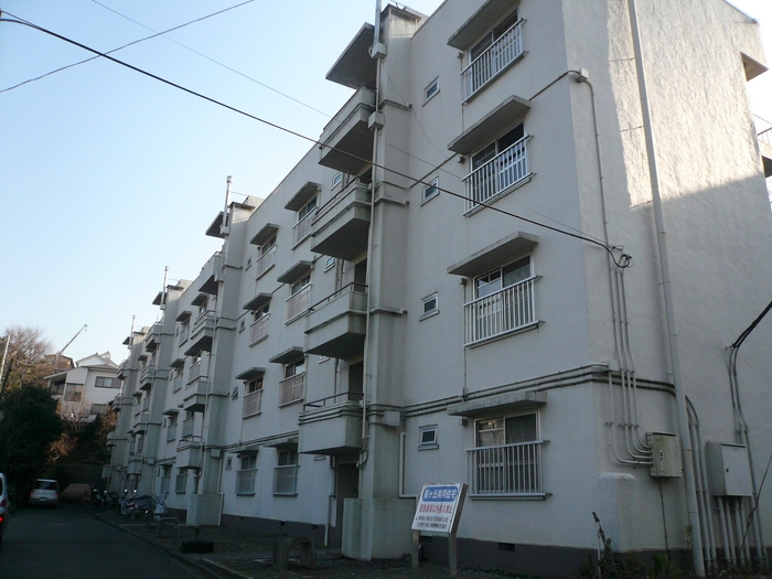 改修前：桜ヶ丘共同住宅(1954年竣工)