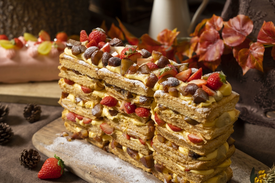 季節限定 いちごとマロンのベリベリーミルフィーユ