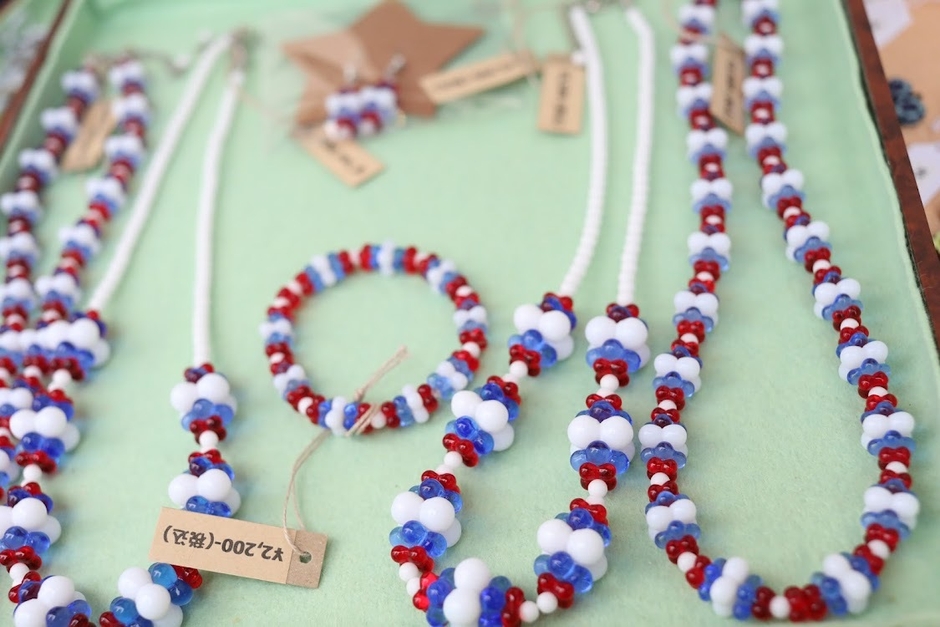 チェコビーズのかわいいアクセサリー