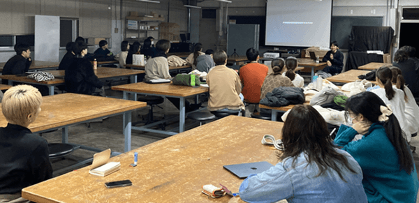 令和6年（2024年）実施の「近大レクチャーシリーズ」の様子