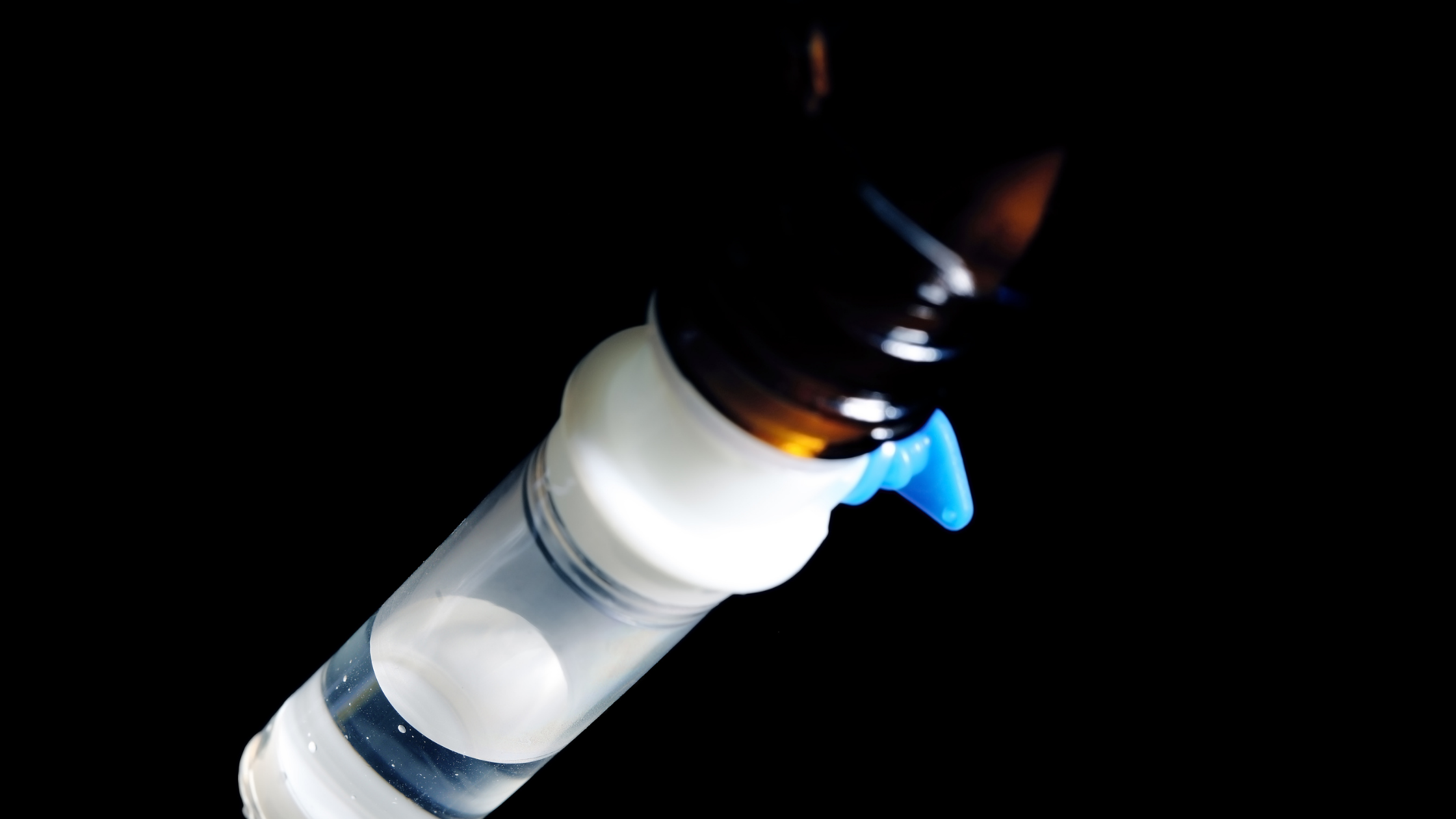 クローズドシステムの薬物移送装置の市場規模は2028年までに20.5億米ドルに達する見込み