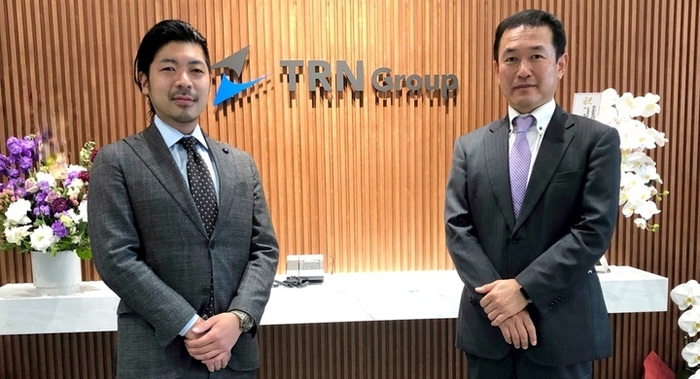 左:店舗流通ネット株式会社 代表取締役社長 戸所岳大 / 右:株式会社アニー 代表取締役 加藤進次郎