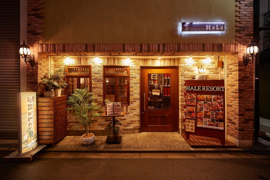 河原町駅から徒歩3分