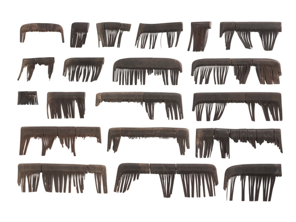 平城宮跡から出土した古代の横櫛