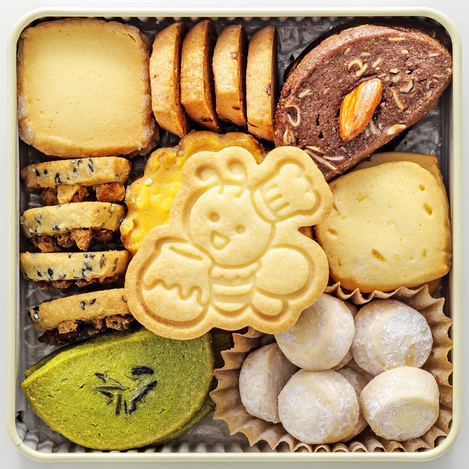クッキー缶 内