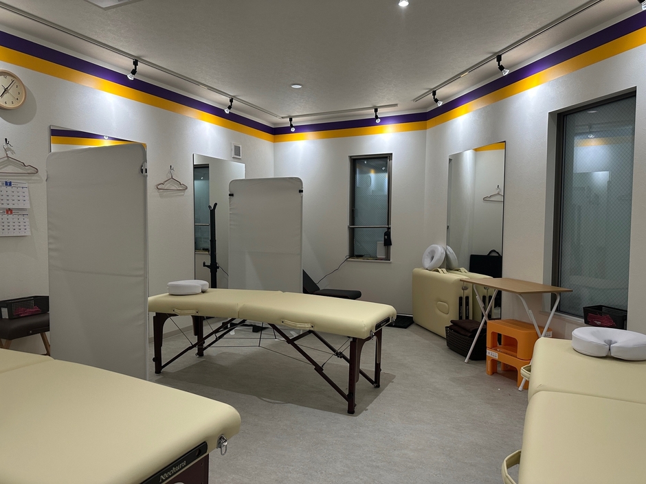 ストレッチ専門店ストレチックス横浜・東神奈川店 内観