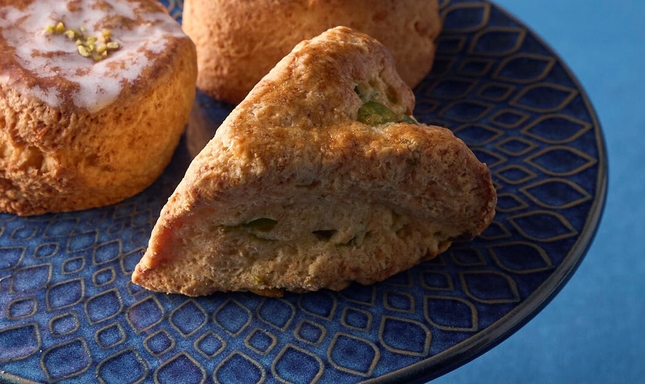 bake shop HELLO「枝豆とパルメザンチーズのスコーン」