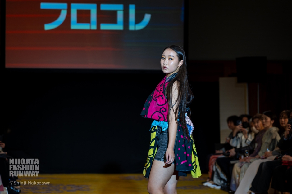 フロコレ　ふろしきファッション