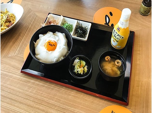 ふわふわメレンゲでぐでされたい　卵かけご飯　500円＋税