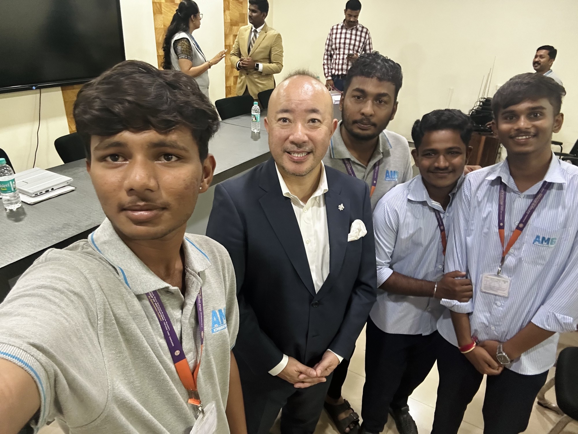日本発の教育メソッド「ほめ育」、インドの大学で正式科目に採用