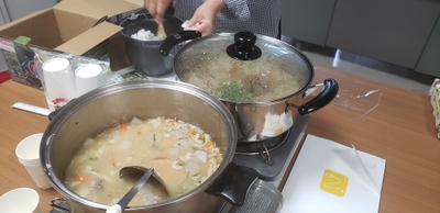 炊き出しの準備