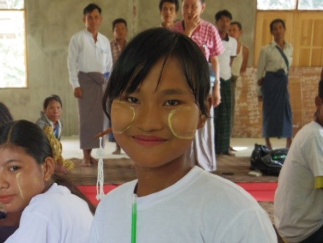 ミャンマーのカンスゥウィンさん（16歳）