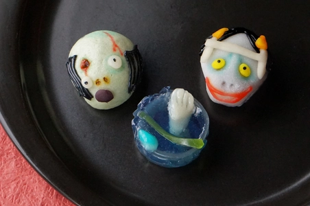 見た瞬間、背筋ヒヤッ。怪談×和菓子！？ 飛騨高山発「まんじゅうおそがい」発売