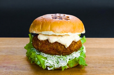 わさコロバーガー