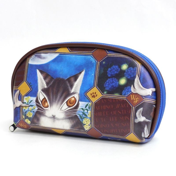 10,800円でマルチポーチアベコベア柄