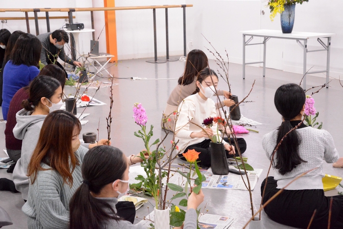 いけばなの様子(2)