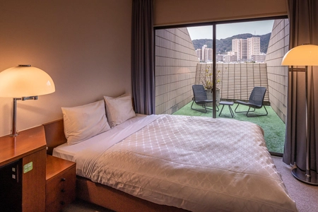 すべてのお客様に極上の眠りを、そしてパパ・ママに安心を 千草ホテル、全世代にやさしい「グッドスリープ＆ キッズフレンドリー」な宿泊サービスを本格展開！