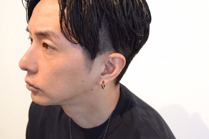 stud hoop pierce ハードなスタッズがファッションにストリートとロックのエッセンスをプラス