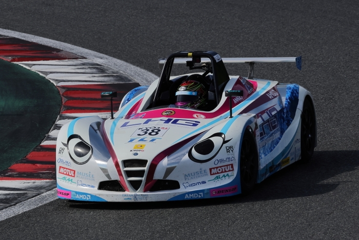 #38 LHG Racing YLT VITA