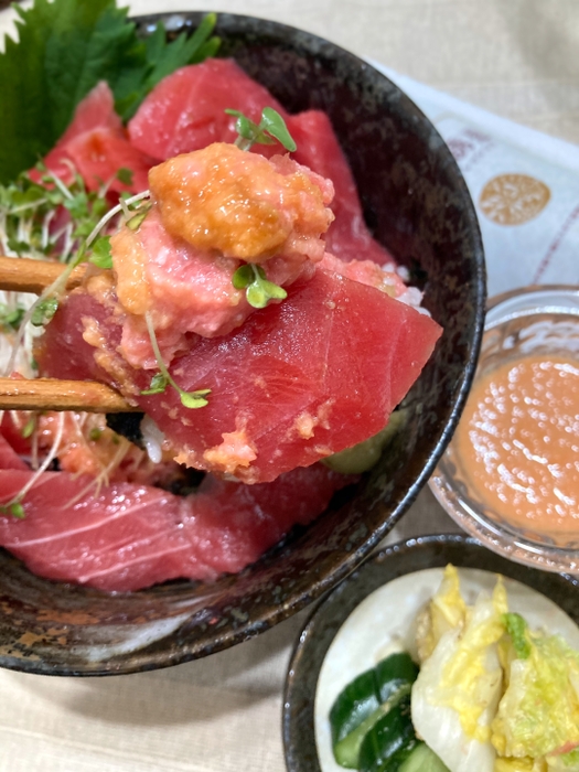 悶絶!!爆旨!!マグロ丼!