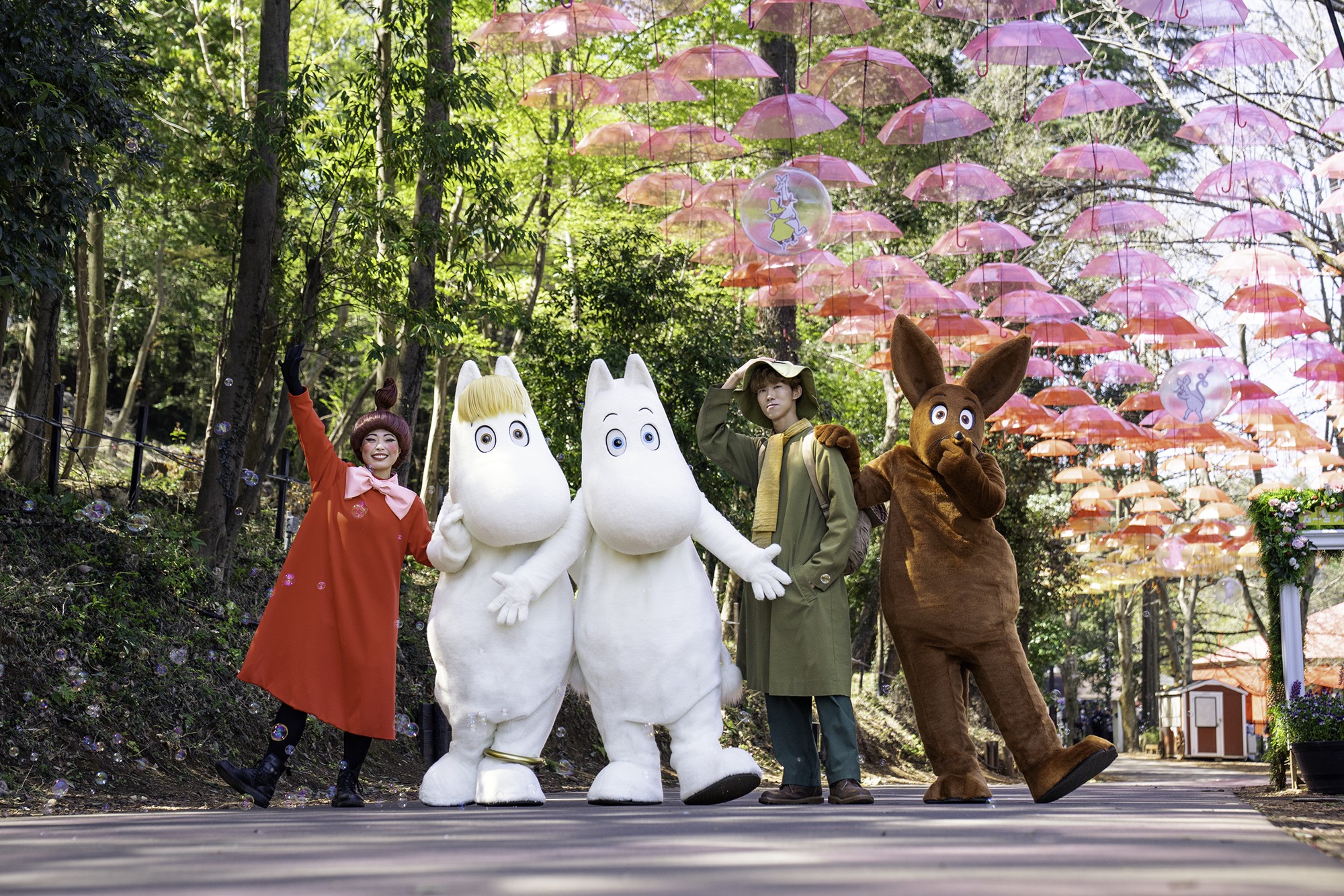 「ムーミン谷とアンブレラ」2026年4月11日（土）スタート！『ムーミン谷の彗星』をテーマにしたアンブレラスカイとライトアップ開催！今しか手に入らないグッズや期間限定メニューが盛りだくさん！