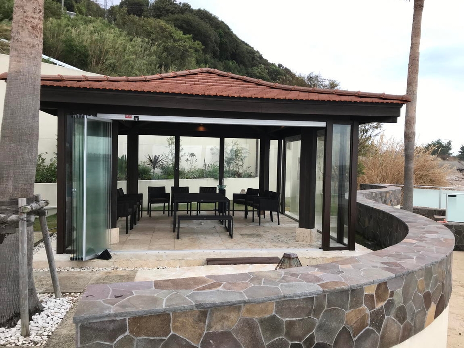 オールグラステラス3