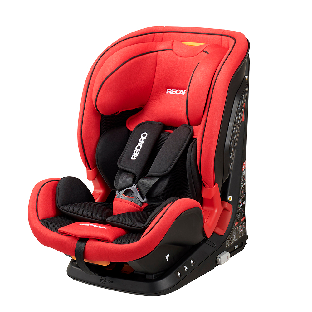 ISOFIX・シートベルトどちらでも固定できるチャイルドシート「J1