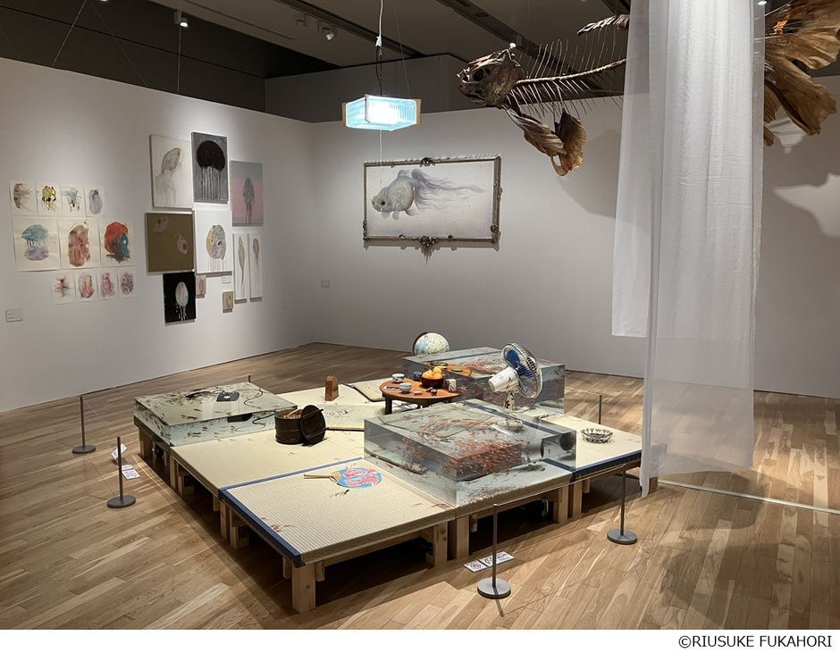 《方丈ノ夢》 2023年(上田市立美術館での展示風景)