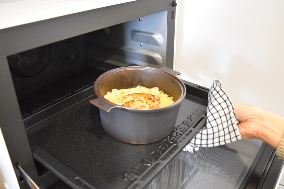 電子レンジやオーブンの使用も可能