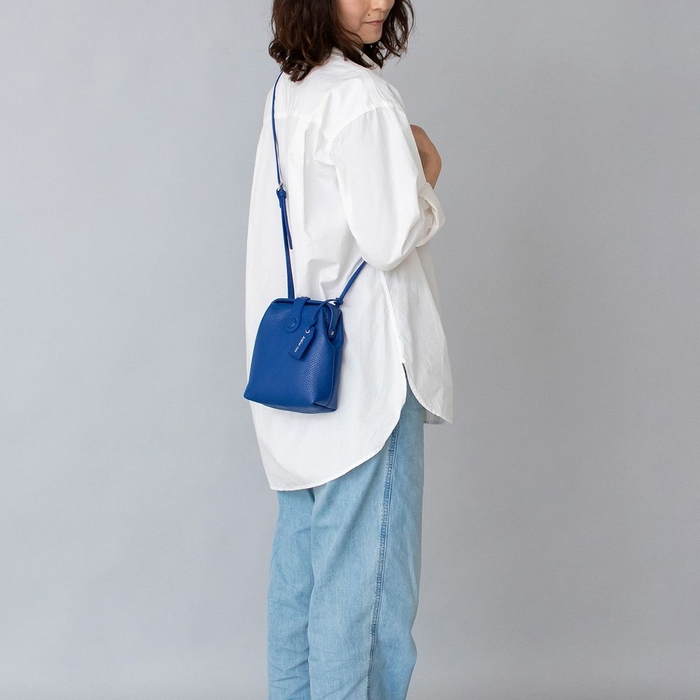 ミニサイズで可愛いダレスタイプ「parcel mistダレスポシェット(Artisan original)」