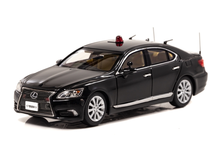 RAI'S 1/43 レクサス LS460 2017 警察本部警備部要人警護車両:左前